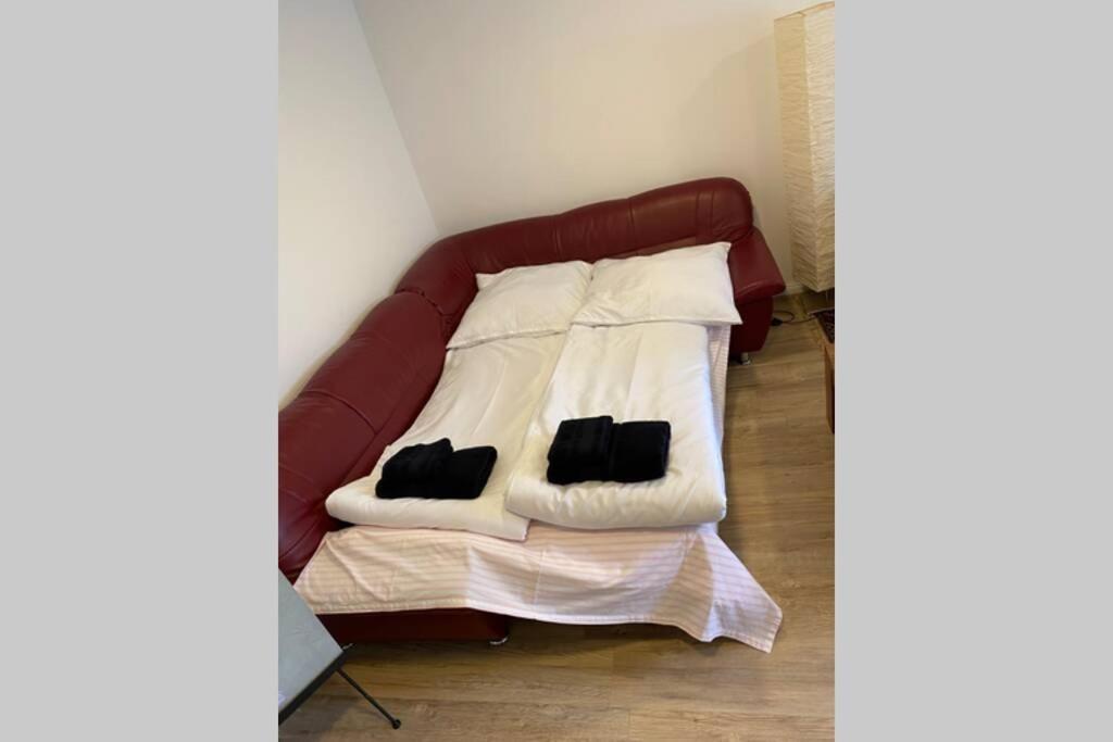 Schoene Wohnung Mit Garten Beim Outletcenter 5 Km Boostedt Exterior photo