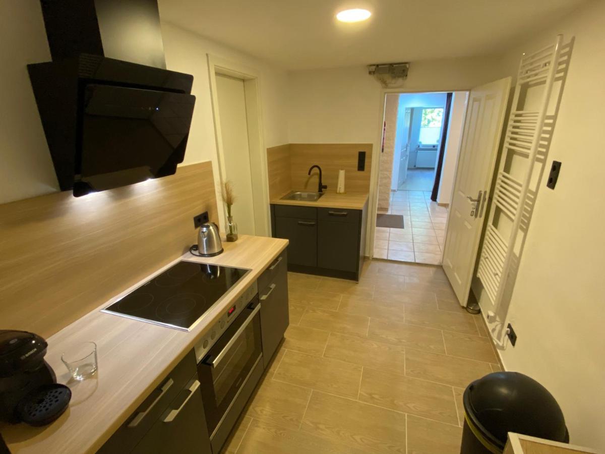 Schoene Wohnung Mit Garten Beim Outletcenter 5 Km Boostedt Exterior photo
