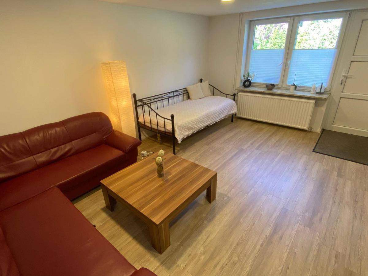 Schoene Wohnung Mit Garten Beim Outletcenter 5 Km Boostedt Exterior photo